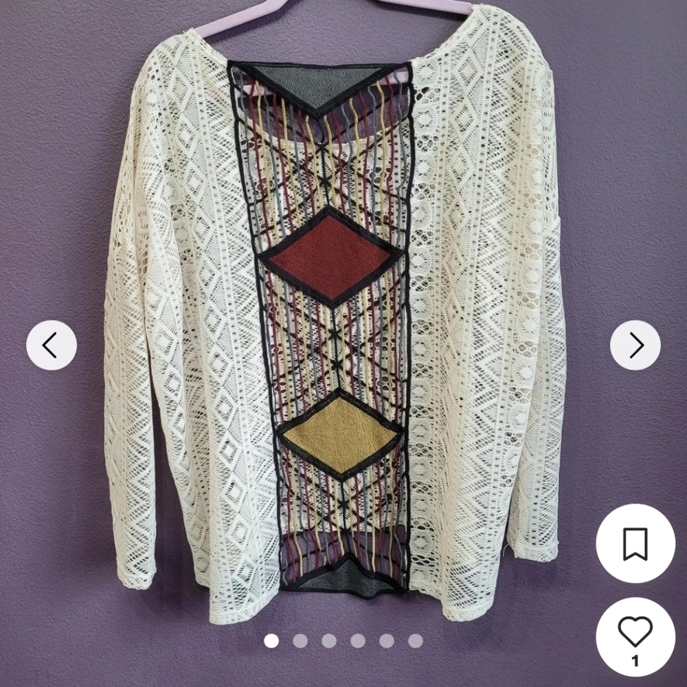 Daytrip Women's Lace Blouse with Geometric Design Size S Aztec Southwestern